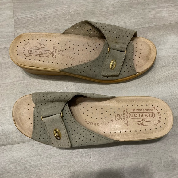 fly flot wedge sandals